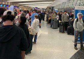 Chaos at major California airport as passengers stuck in miserable lines due to mass outage