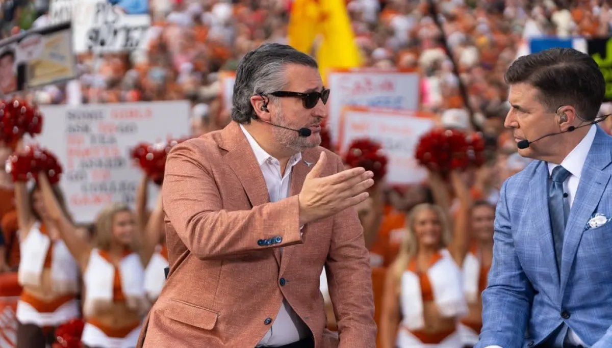 Cruz faces rowdy crowd at College GameDay while promoting the Protect College Sports Act cruz college gameday