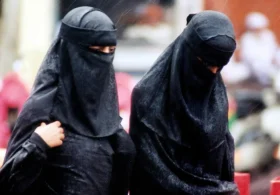 Giorgia Meloni plans to ban burqas and niqabs in Italian schools