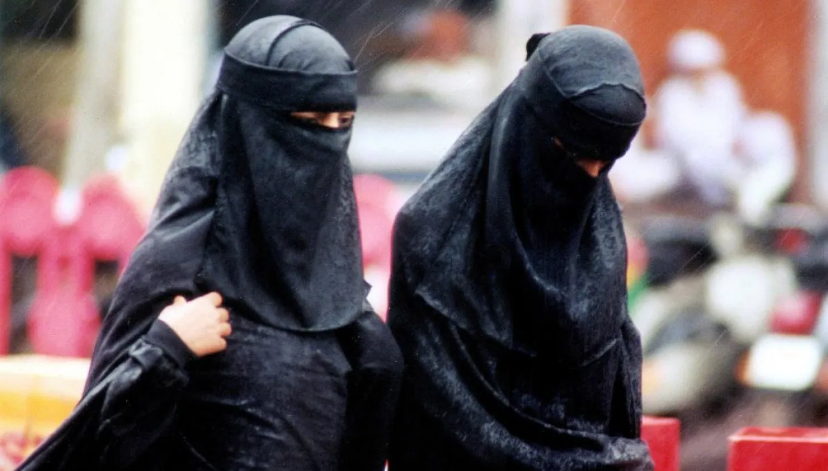 Giorgia Meloni plans to ban burqas and niqabs in Italian schools d537cc5b7d6831534d98a4d1b72d9c3 e1789996704842