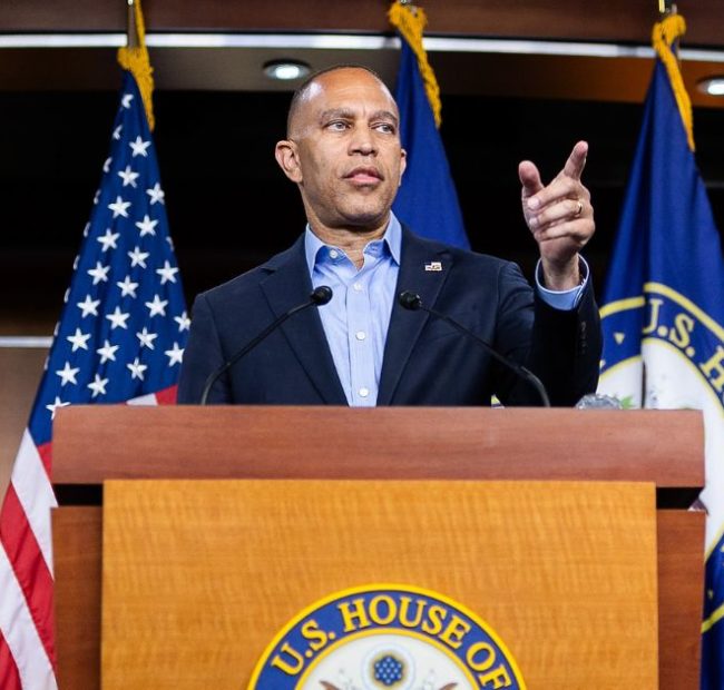 Dems Admit They Might Sanction Moderates in Their Party Who Voted With GOP Because They’re Afraid of Socialists