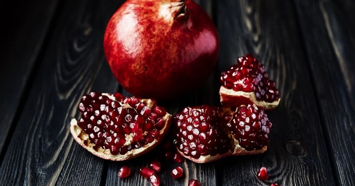 Pomegranate Compound Improves Heart Function by up to 80% in Study, but Not a Cure ects heart