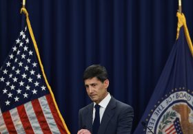 Fed Faces Prospect of Another Interest Rate Increase Just Before Midterm Elections