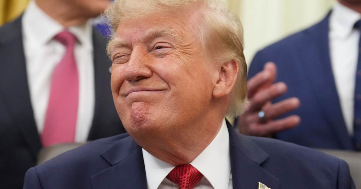 Trump Demolishes Reporter Over CNN Not Being on Plane to TN ed152246 4b94 4859 8d82 7d6ea077758d 1200x630 8
