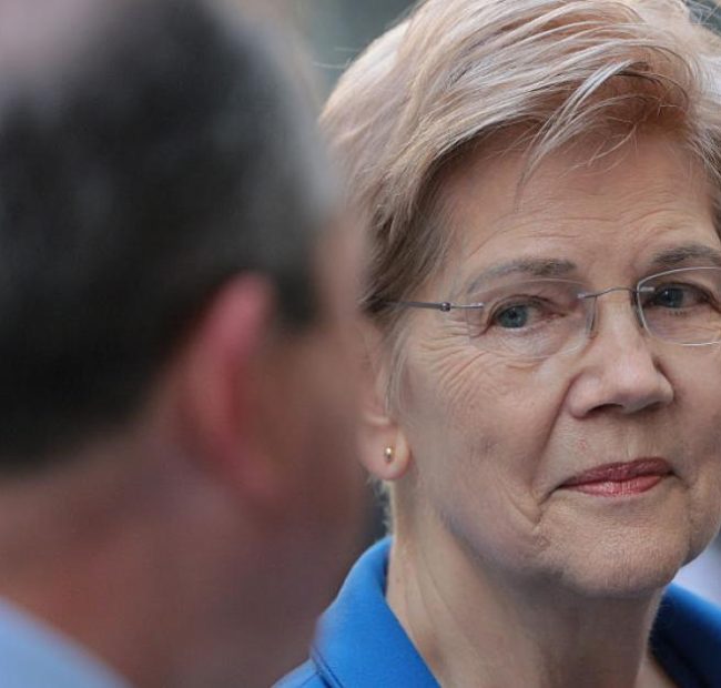 Senators seek consumer refund plan for tariffs as $122B cleared for importers