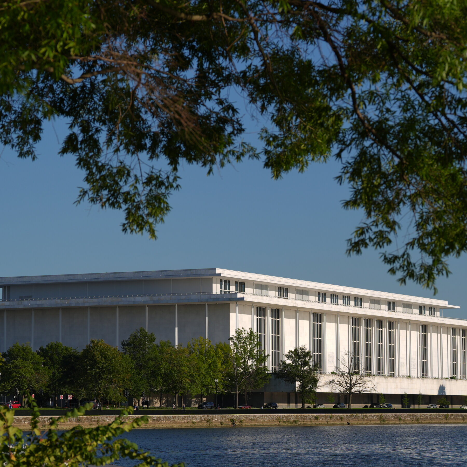 Kennedy Center Closure Prompts Legal Fight Over Trump-Backed Renovation ense pjbt mediumSquareAt3X 2