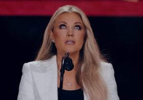 Charlie Kirk’s Mother Stands with Erika Kirk Amid Fringe Conspiracies
