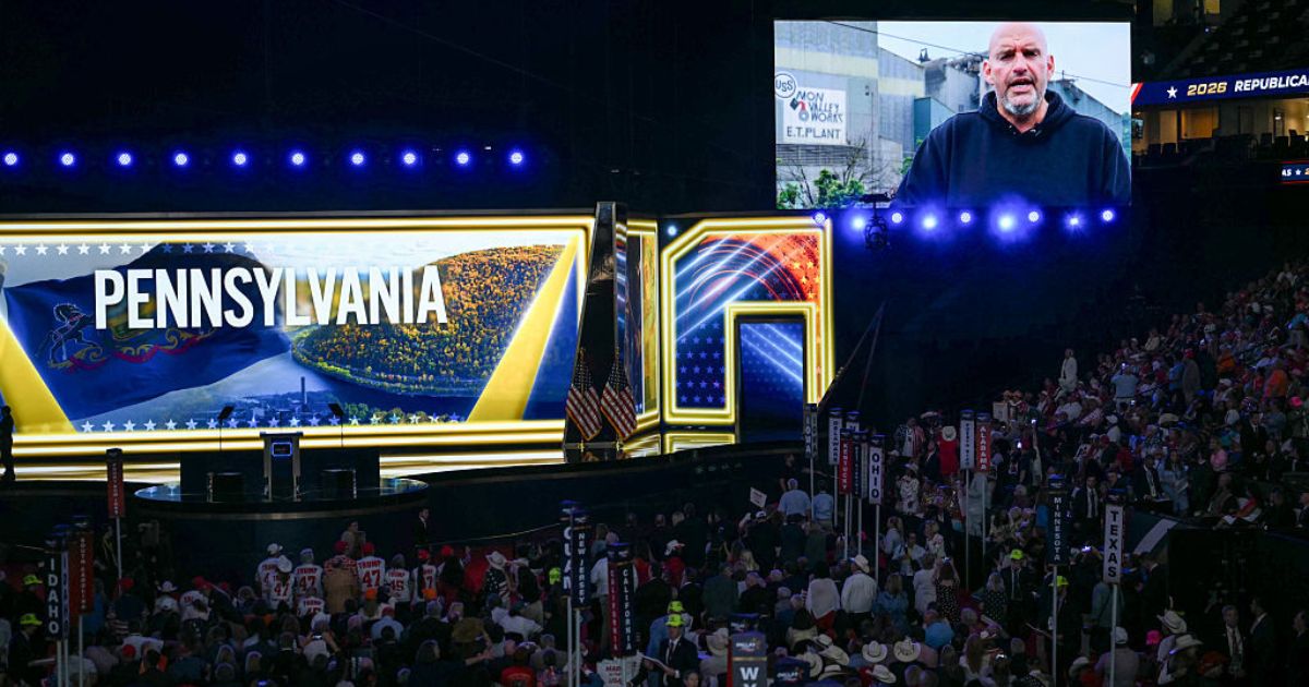 John Fetterman Praises Trump, Endorses GOP Candidate in Surprise Appearance at RNC Convention etterman at RNC convention