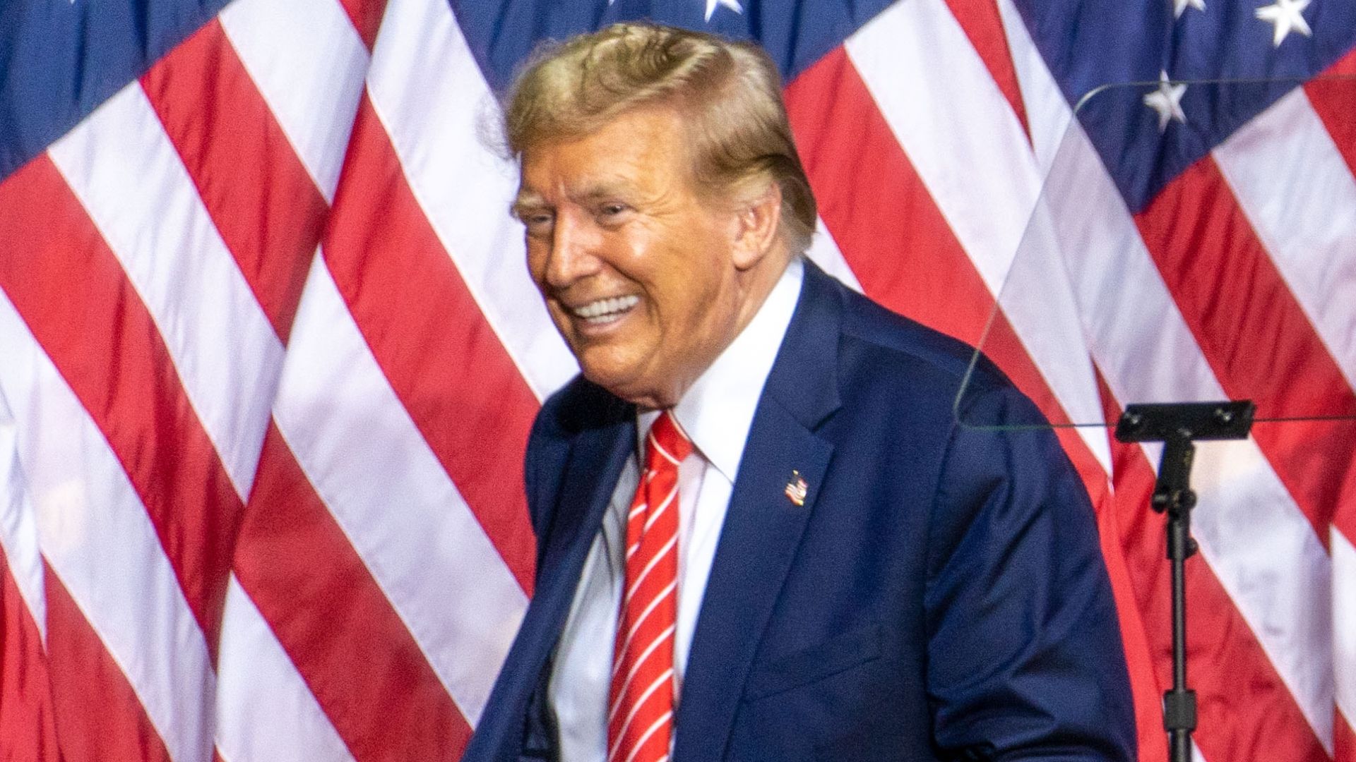 Blockbuster August Jobs Report Leaves Democrats Reeling Before the Midterms ezette 68ee4b5b2d345