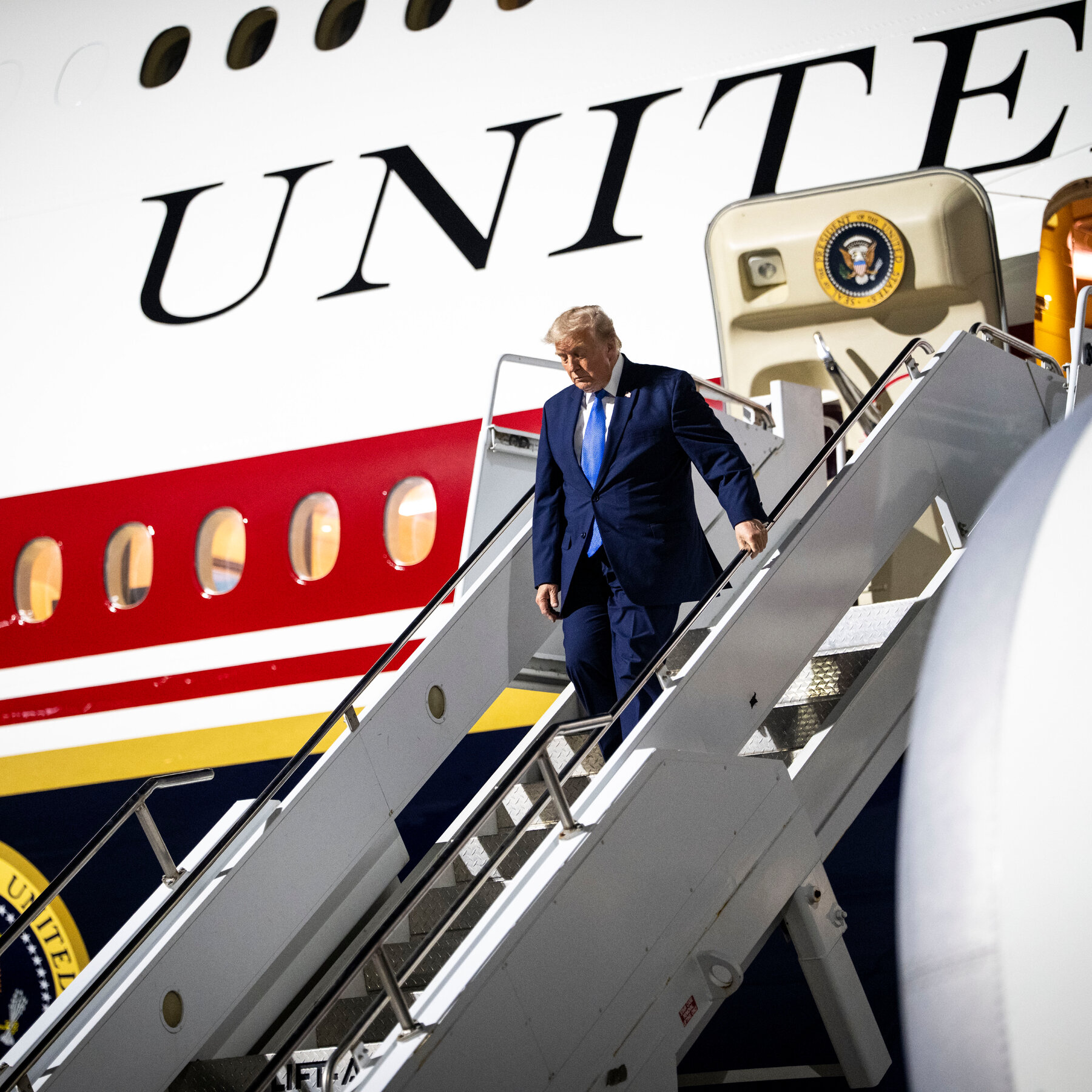 Trump Plans to Use Qatari Jet for Another Overseas Flight Despite Security Concerns g mediumSquareAt3X