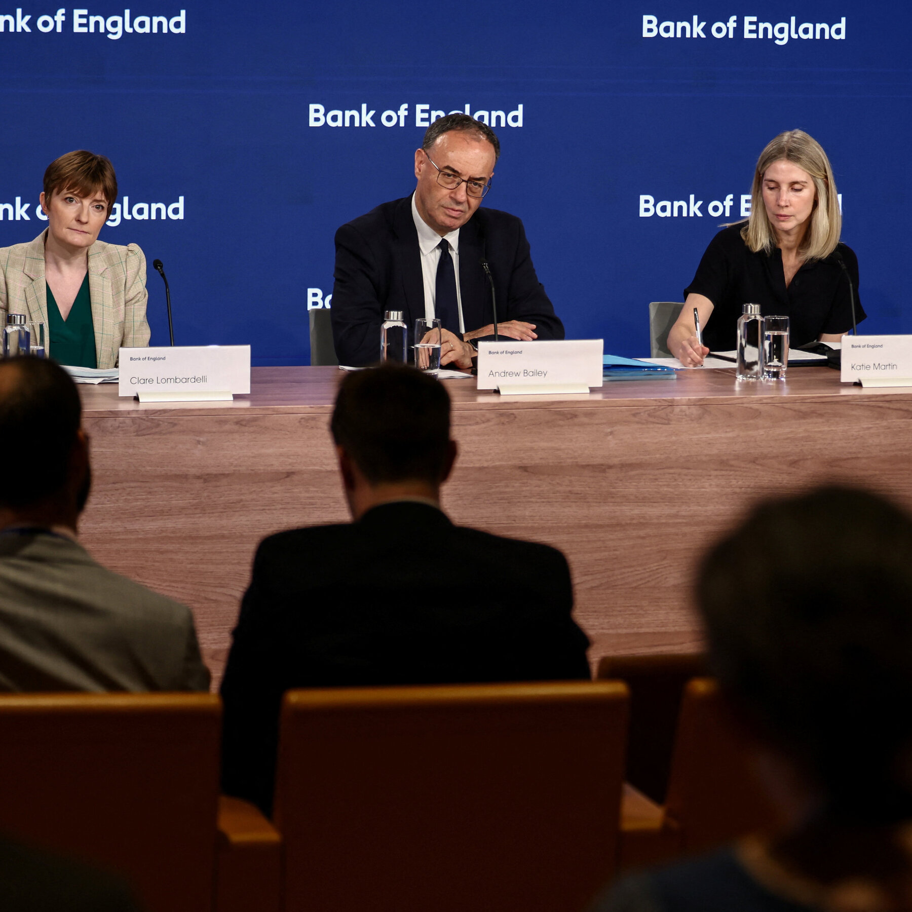 Bank of England Holds Rates Steady but Warns of Inflation Pressures h mediumSquareAt3X 4