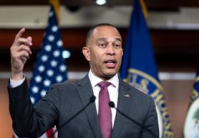 Democrats Split on Whether to Impeach Trump Again if They Win the House