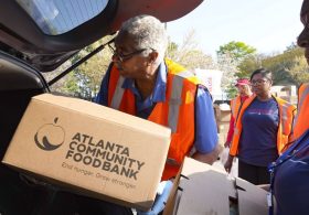 US Food Banks Under Strain as Trump Policies Drive Up Costs | Common Dreams