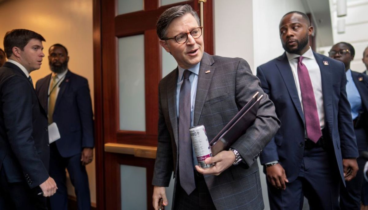 House faces Iran, Russia, impeachment, and data center fights in final week before midterm elections inal week midterms