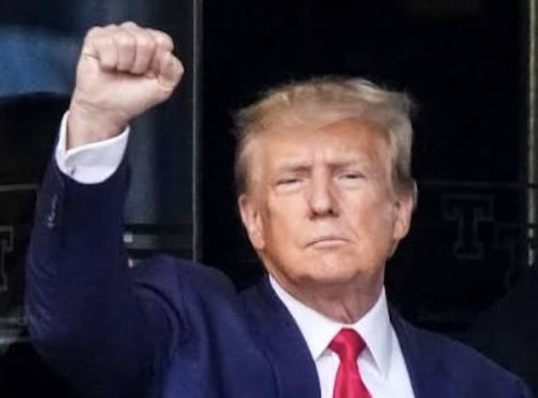 Made in America: Manufacturing, Private Hiring Power Explosive August Jobs Report ist