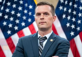 Outgoing House Democrat backs incumbent Republican lawmaker for re-election