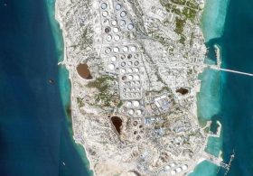 Hormuz Attacks Shift Focus from Land to Oil Tankers, Kharg Island
