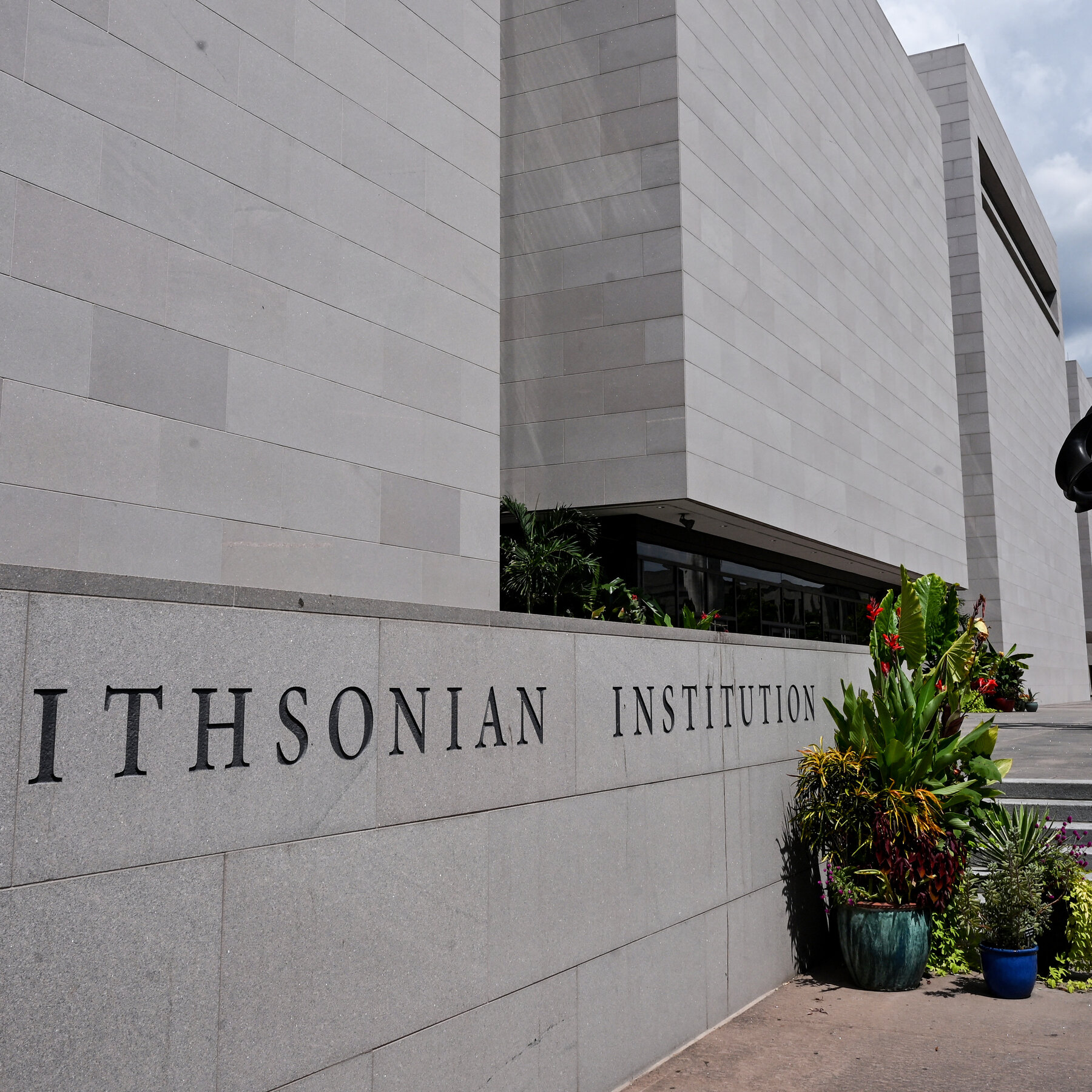 How the Smithsonian Might Choose Its Next Leader kvq mediumSquareAt3X