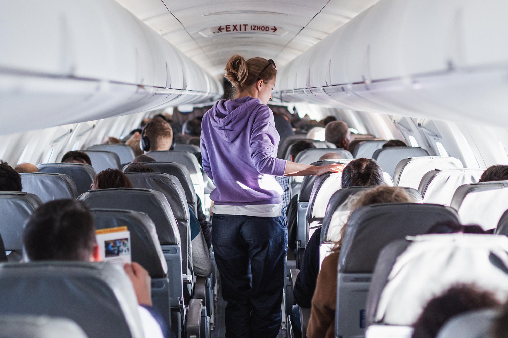 United passenger claims she was trapped next to masturbating pervert – and crew ignored complaints: report light comp 1