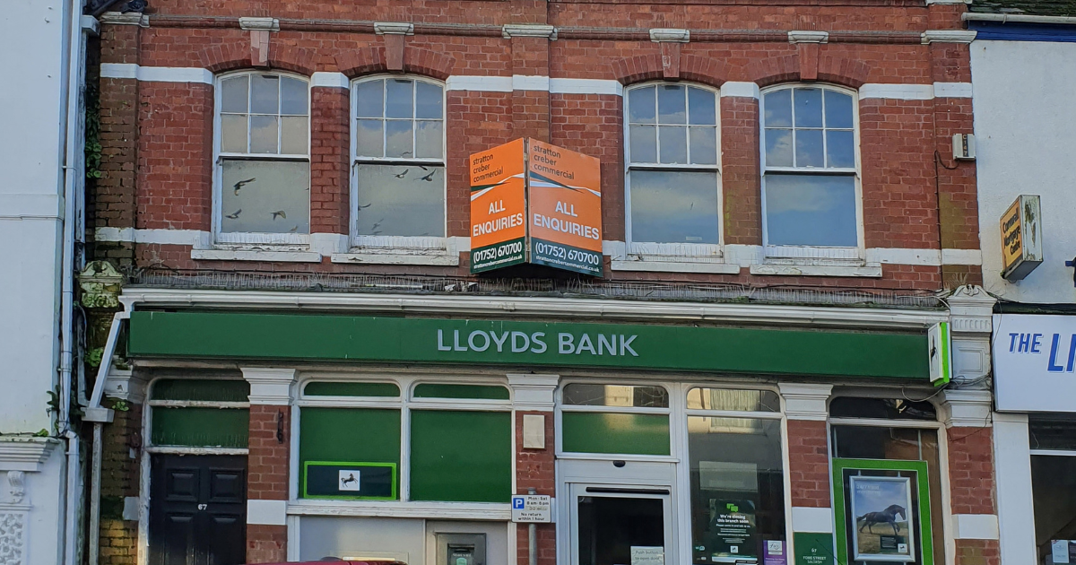 How To Avoid Romance Scam: Lloyds Issues Warning As Gen Z Reports Surge 59%, Older Victims Lose $12,000 lloyds banking group