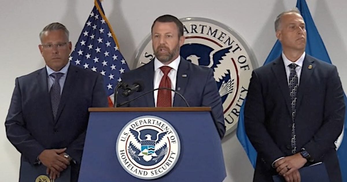 ‘Worst of the worst’: Watch Makwayne Mullin announce Operation Rotten Apple takes 2,100 criminals off NYC streets markwayne mullin 20260901 jpg 1200x630 1