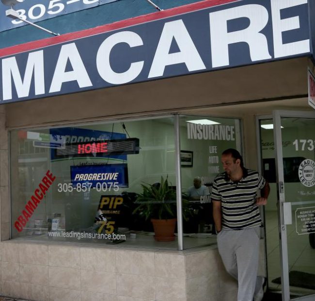 White House begins sending $500 ObamaCare checks for excess user fees
