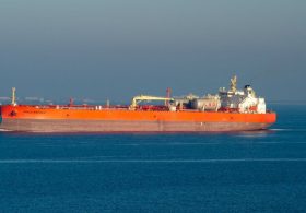 Brent Hits $97 as Iran Threatens Gulf Energy Flows and Hormuz Risks Persist
