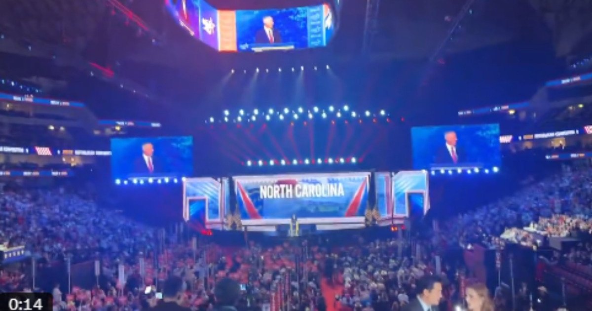 Trump touts ‘sold out’ Dallas convention, says audience numbers topped the NFL sg gop midterm convention 1200x630 1