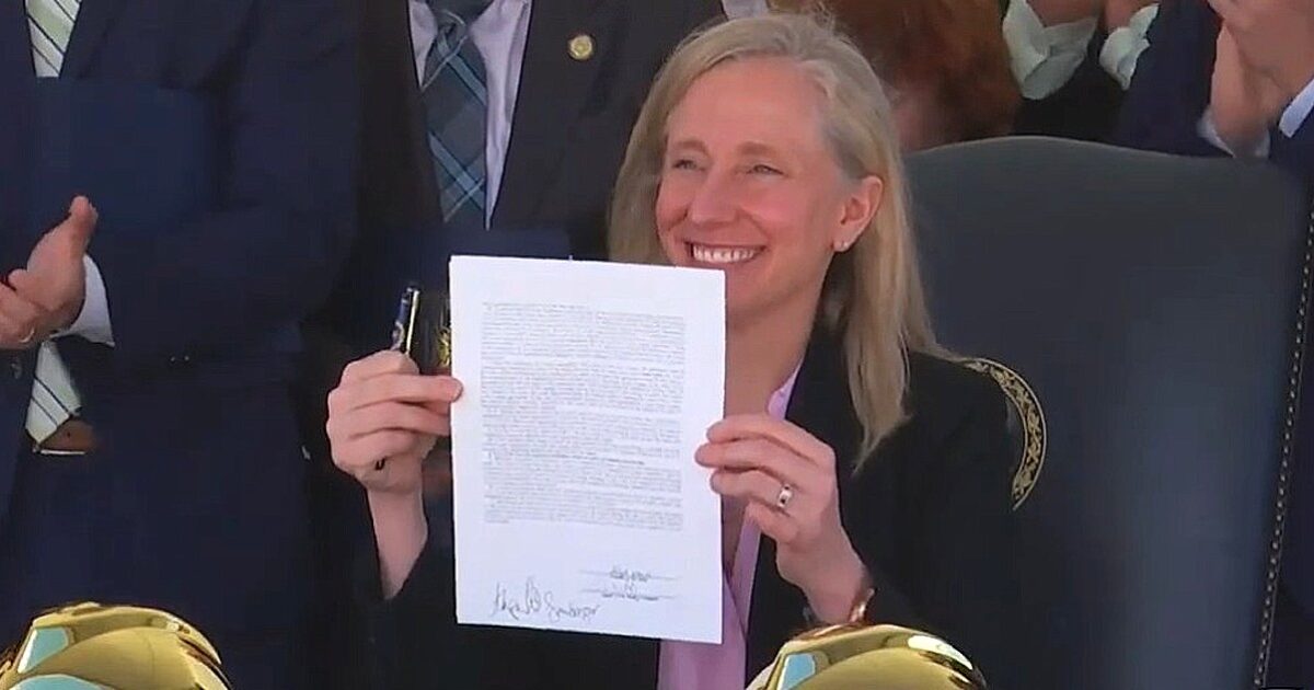 Gov. Abigail Spanberger quietly nukes rule to protect female sports, parents sound off sg spanberger 1200x630 1