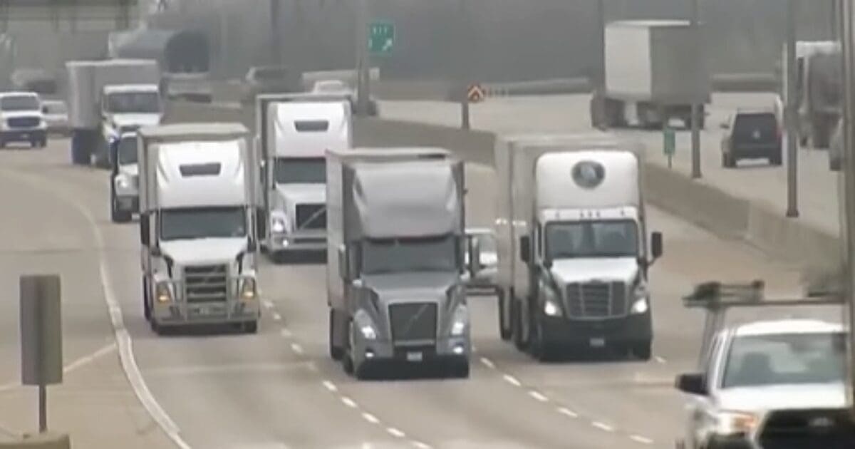 Truckers don’t stick around for long with employers. Here’s why. sg trucks 1200x630 1