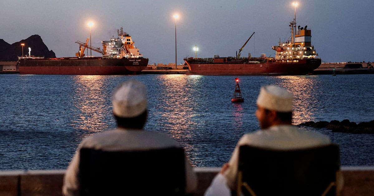 Oil Prices Tumble as Saudi Arabia Restores Export Route, Iran Floats Hormuz Reopening strait hormuz oil prices