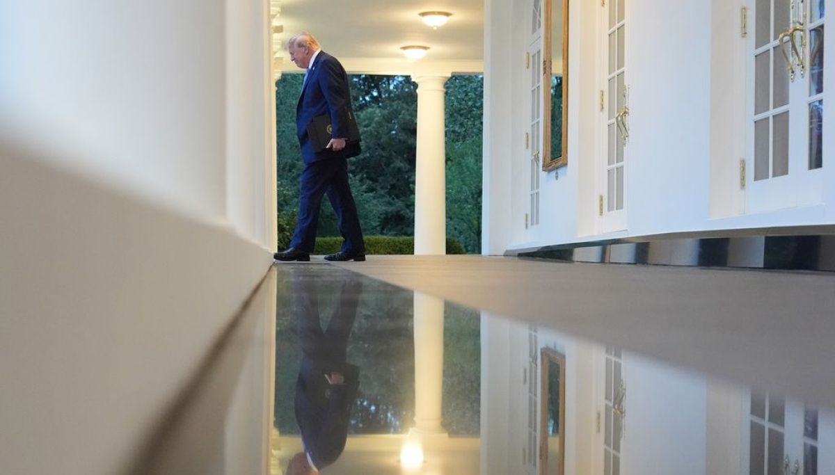 MS Now denied access to White House grounds as Trump enforces ban trump rose garden september 17