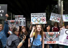 Portland Women’s Sports Bar Boots Patrons over ‘Pro-Women’ Shirts