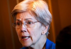 Senate Democrats press Trump administration on consumer refunds after tariff ruling