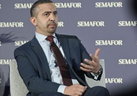 Mehdi Hasan compares Trump to Piers Morgan after POTUS’ latest comments on Somalia, calls him “pure white supremacist”