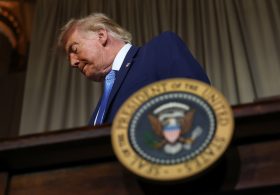 Trump’s approval rating on economy hits all-time low as midterm looms: CNBC survey