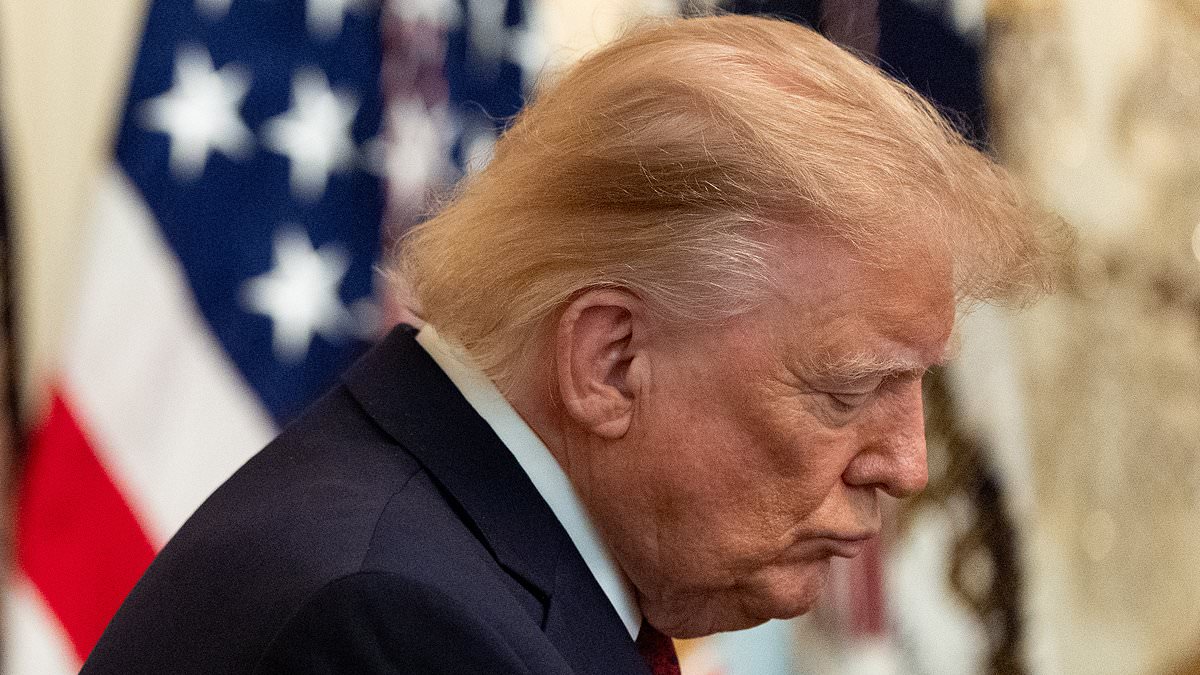 Red-state panic as Trump scrambles to defend TEN strongholds he won in landslides - and Democrats seize lead in shock state 111574497 0 image m 33 1790869606732