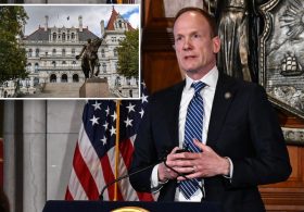Hochul admin warns AI bubble burst could leave NY’s coffers dry