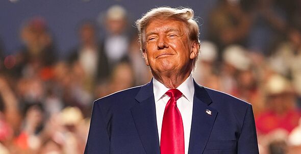 Donald Trump struggles to pronounce 'vegan' as he mocks Texas senator 217285 1