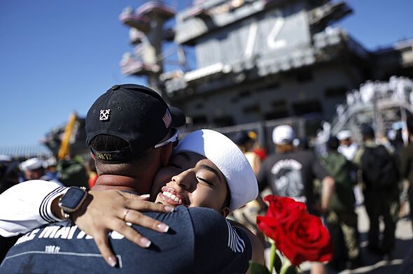 USS Abraham Lincoln crew returns to San Diego after record 265-day deployment 217638 1