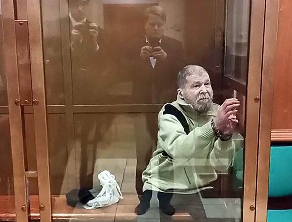 Putin frees jailed US 'mercenary', 74, as Witkoff arrives for Ukraine talks 218302 1