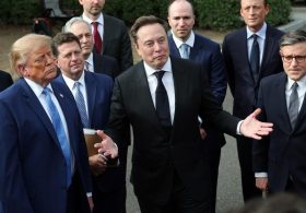As vote nears, Trump’s AI gamble fuels economic uncertainty