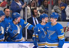 Deadspin | Justin Barron has career night, Blues trump Golden Knights