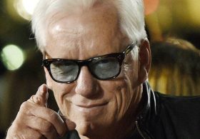James Woods Sums Up Gavin Newsom and His Call for a ‘Blue Tsunami’ With One Glorious (NSFW) Word