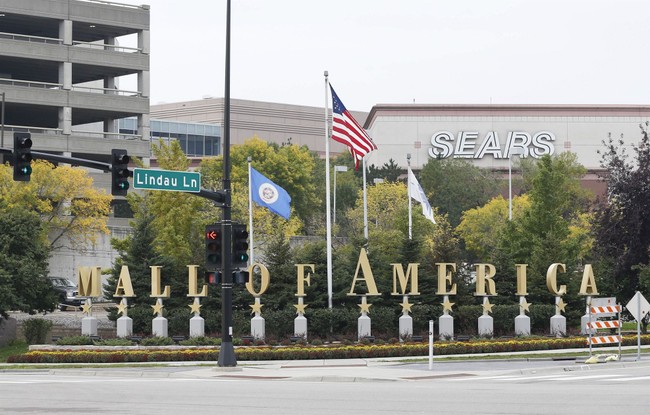 FBI Arrests Somali Terrorist Plotting Attack on Mall of America 4ac34ae9