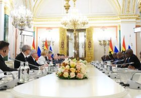 Putin rounds off diplomatic week in talks with African leaders (PHOTOS)