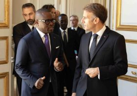 Benin demands France return cultural treasures