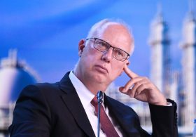 EU will ‘inevitably’ restore economic ties with Russia – Putin aide (VIDEOS)