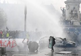 Report: Marseille Rioters Burned Jewish-Owned Shops, Left Muslim-Owned Ones Untouched