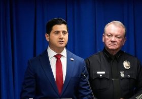Top federal prosecutor in LA not legally serving, judge rules